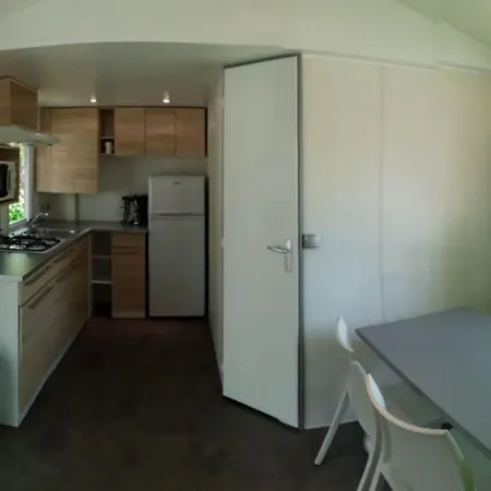 Mobil-home Avec Terrasse A - Api-1-52-809 *