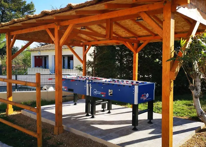 Mobil-home Avec Terrasse A - Api-1-52-809 Camping